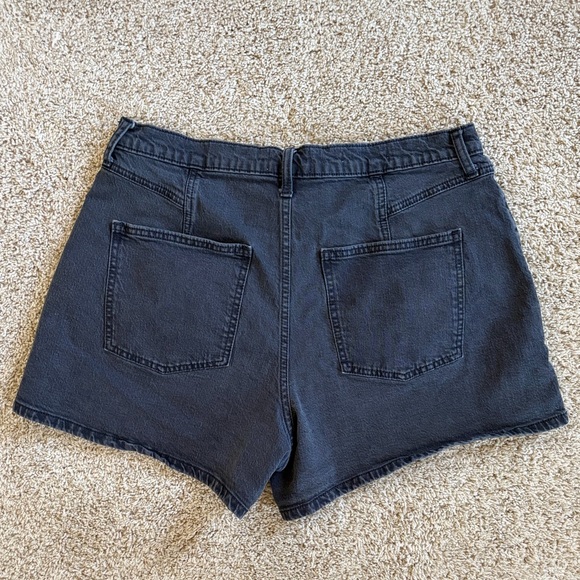 Universal Thread High Rise Midi Shorts - Picture 3 of 6